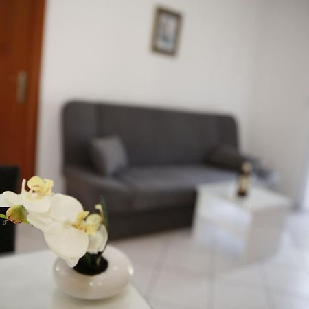 Apartments Lepur Vodice Exterior foto