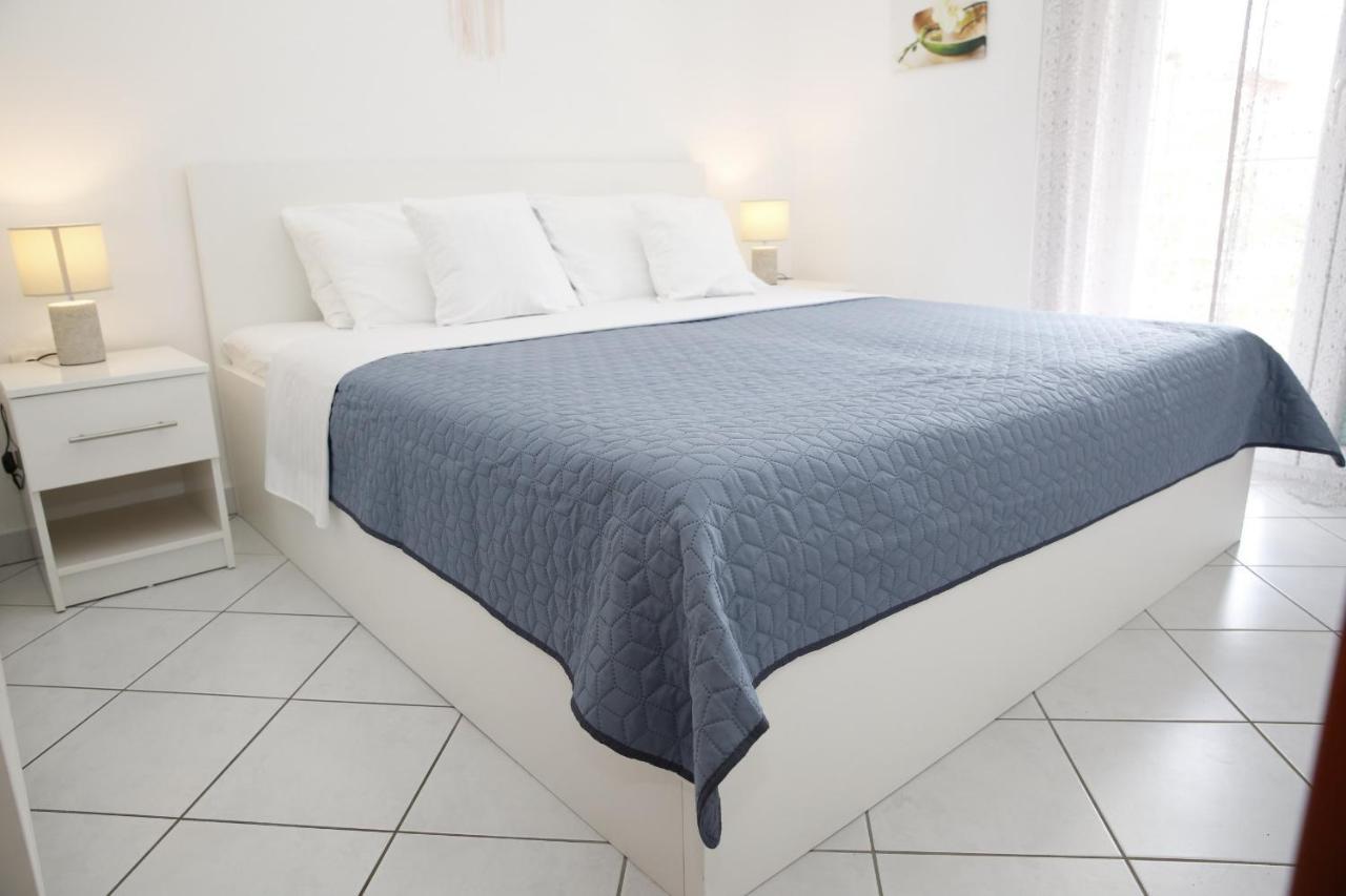 Apartments Lepur Vodice Exterior foto