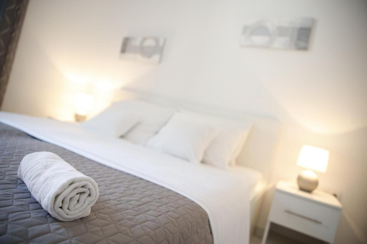 Apartments Lepur Vodice Exterior foto