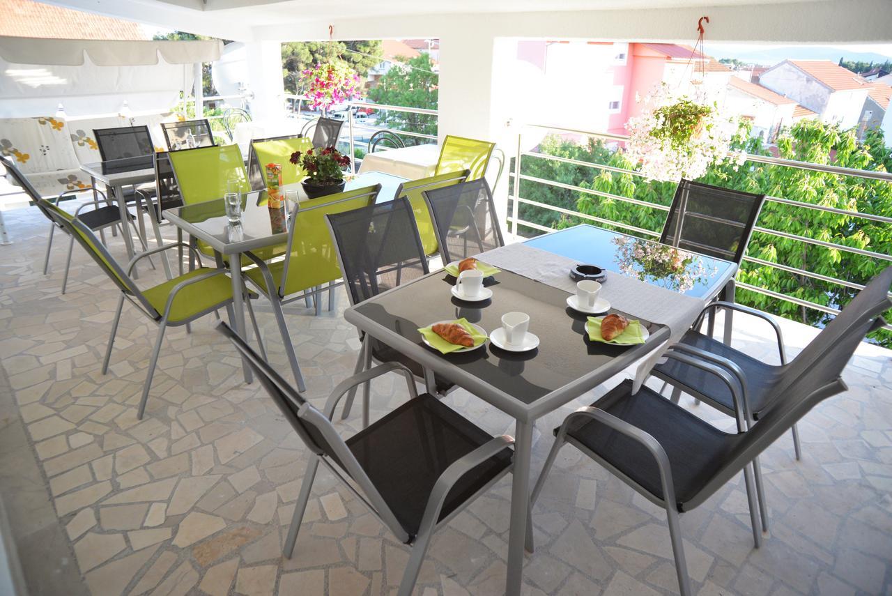 Apartments Lepur Vodice Exterior foto