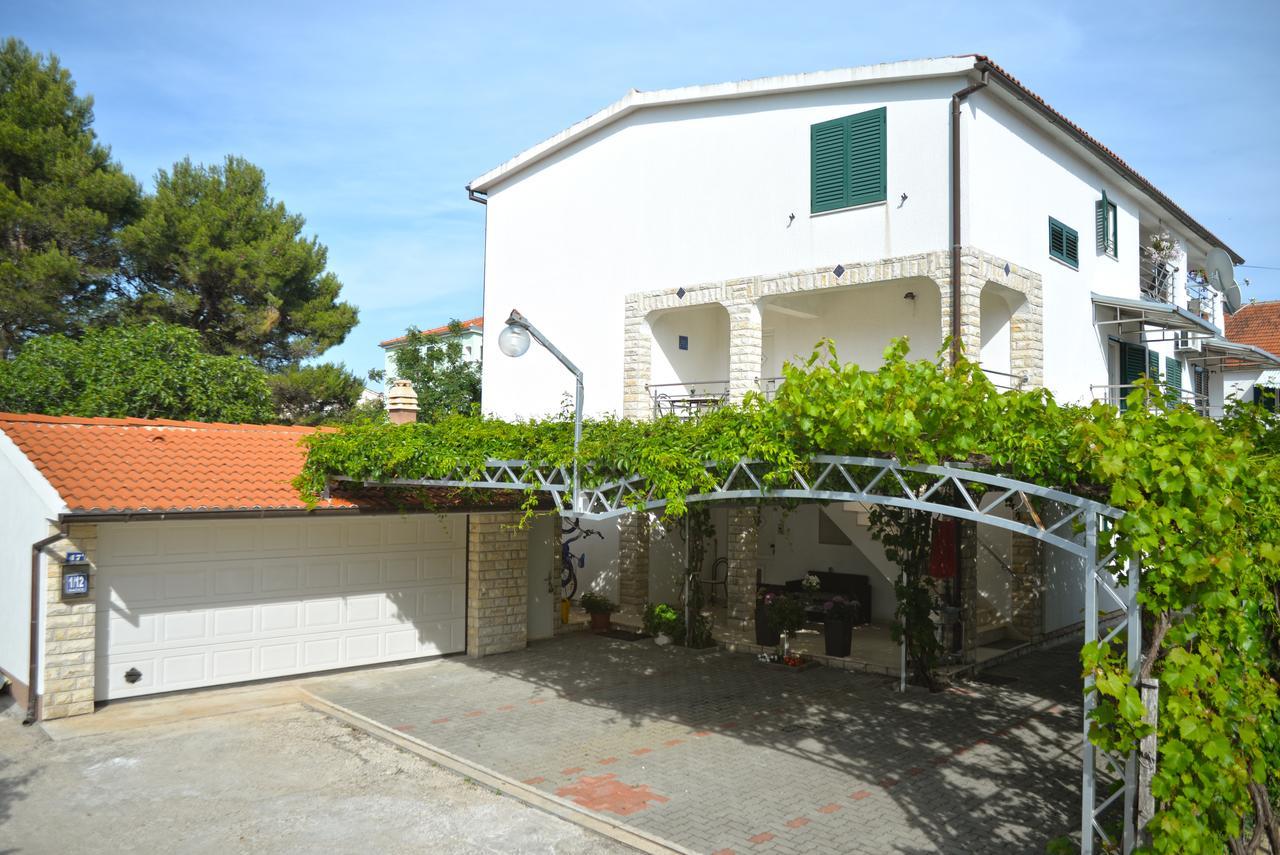 Apartments Lepur Vodice Exterior foto